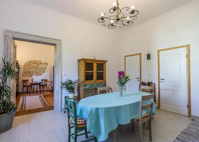 Cote Ensoleille * Пула