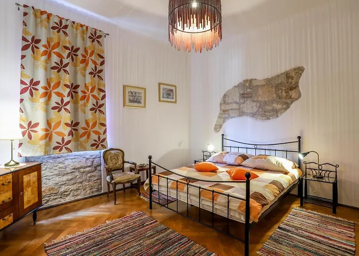 Cote Ensoleille Apartment *